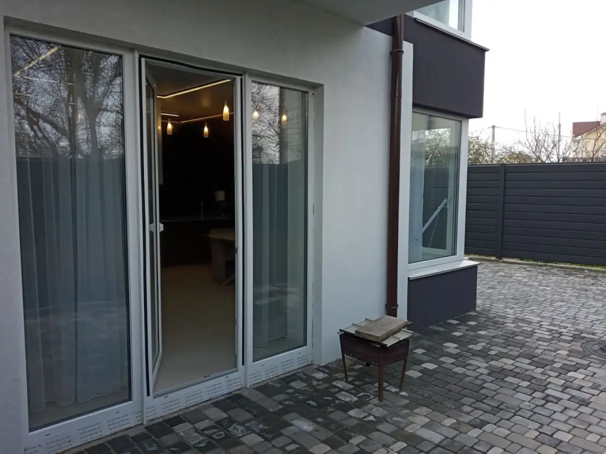 Фото Продаю дом, 150 кв. м, 61-я Садовая ул.  Киев, цена: 185000 $, код 8236