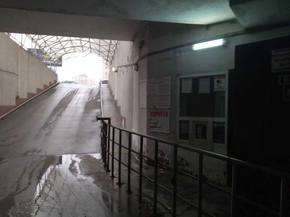 Фото Продаю паркінг, гараж, 14.4 кв. м, Олександра Мишуги вул. 8 Київ, ціна: 20000 USD, код 8237