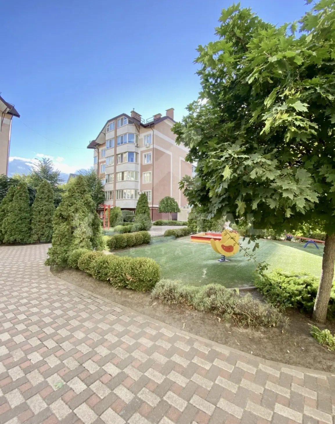 Фото Продаю 1 кімнатну квартиру, 34 кв. м, Буча, ціна: 37500 UAH, код 8241
