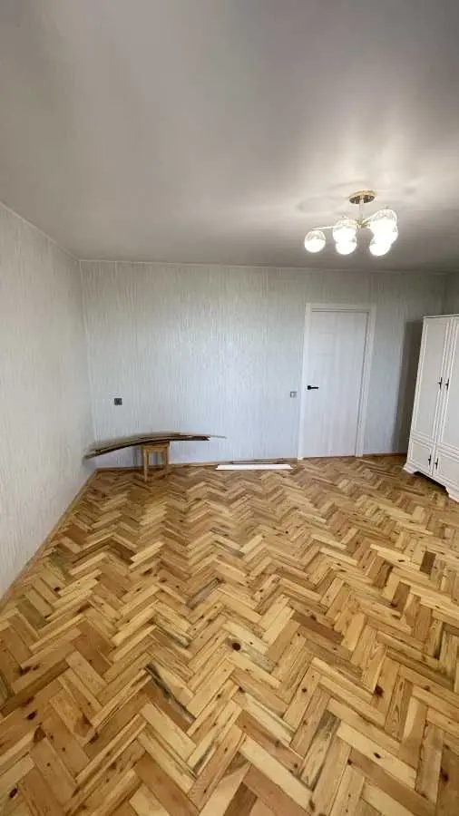 Фото Продаю 2 кімнатну квартиру, 64.2 кв. м, 29 Дніпро, ціна: 70000 USD, код 8243