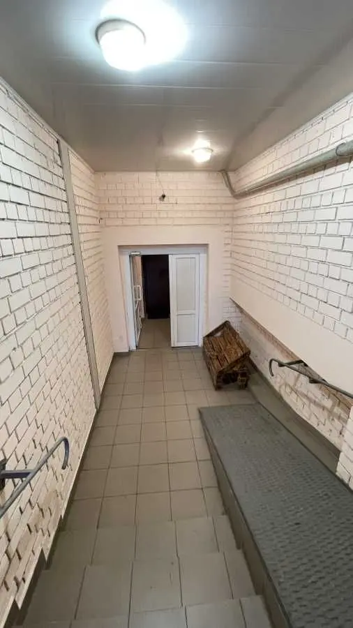Фото Продаю 2 кімнатну квартиру, 64.2 кв. м, 29 Дніпро, ціна: 70000 USD, код 8243
