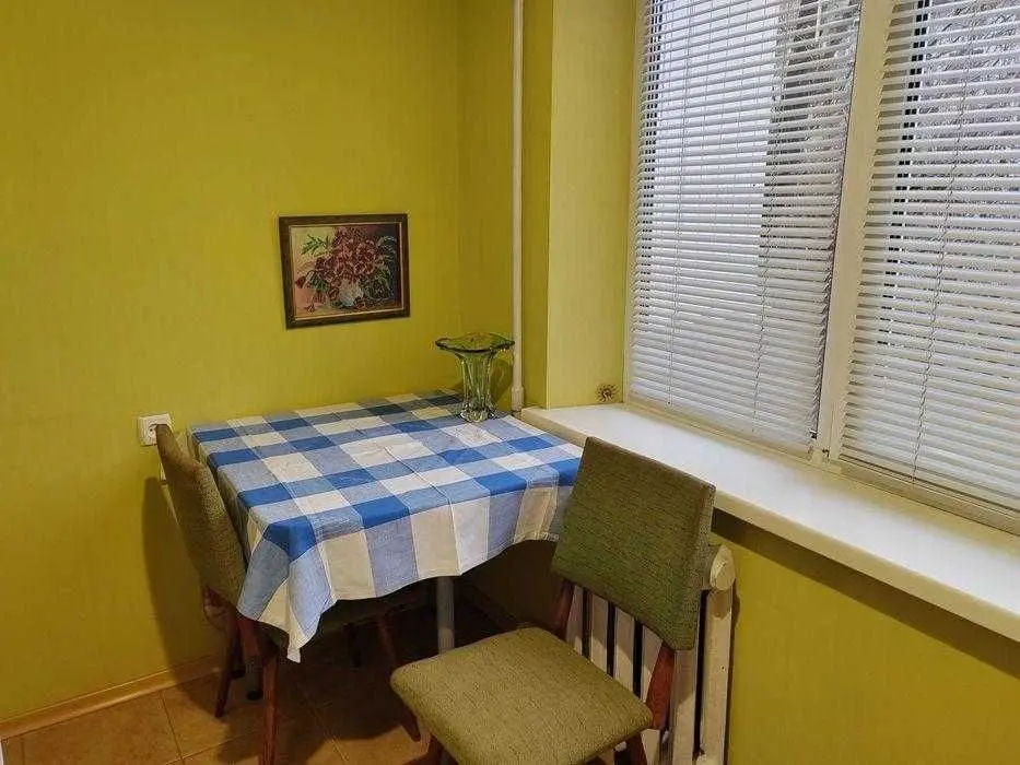 Фото Продаю 1 кімнатну квартиру, 31 кв. м, Гарматна вул. 40 Київ, ціна: 48000 USD, код 8248