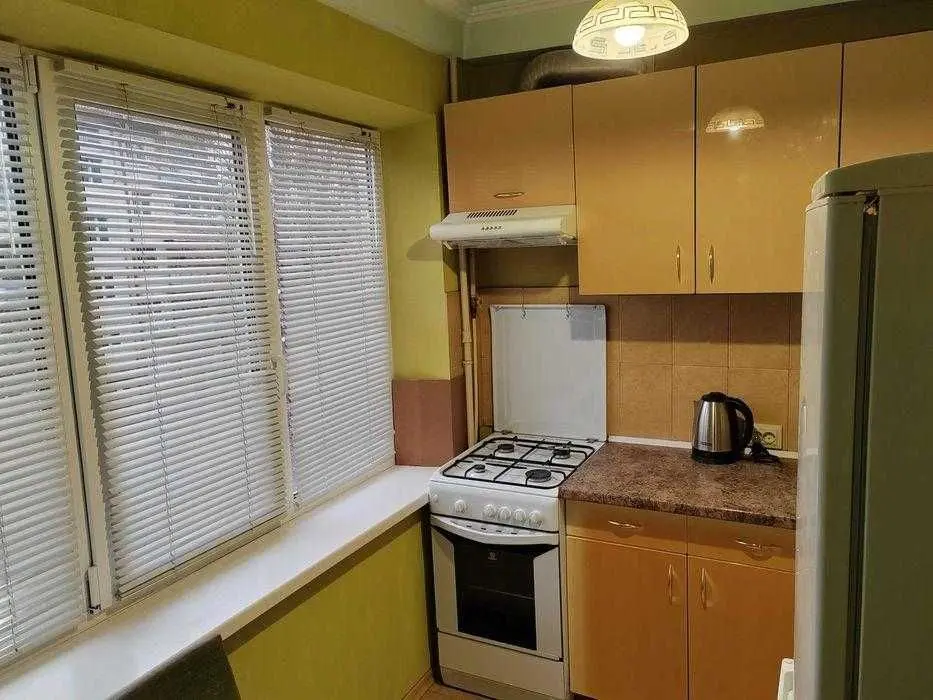 Фото Продаю 1 кімнатну квартиру, 31 кв. м, Гарматна вул. 40 Київ, ціна: 48000 USD, код 8248