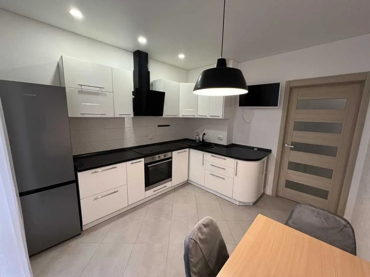 Фото Rent a 1-room apartment, Viacheslava Chornovola Street 6А Brovary for long-term rent, price: 15000 UAH, code 8251