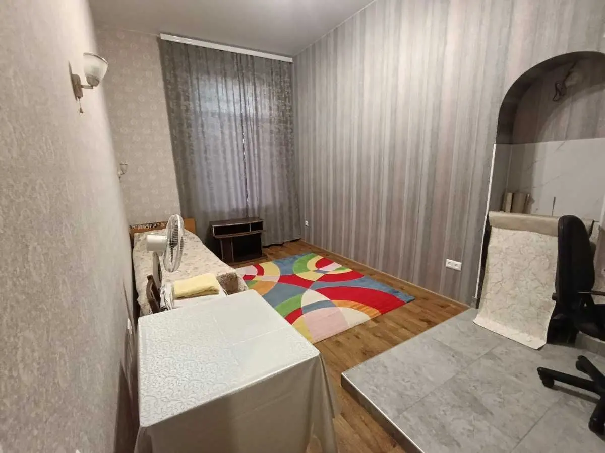 Фото Зняти 3 кімнатну квартиру, Нечипуренка пров. 13 Одеса в довгострокову оренду, ціна: 4000 UAH, код 8262