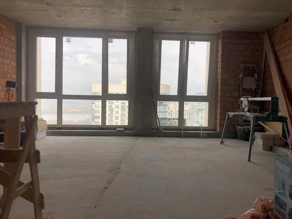 Фото Selling a 1-room apartment, 43 sq.m., Zarichna Street  Kyiv, price: 80000 $, code 8270