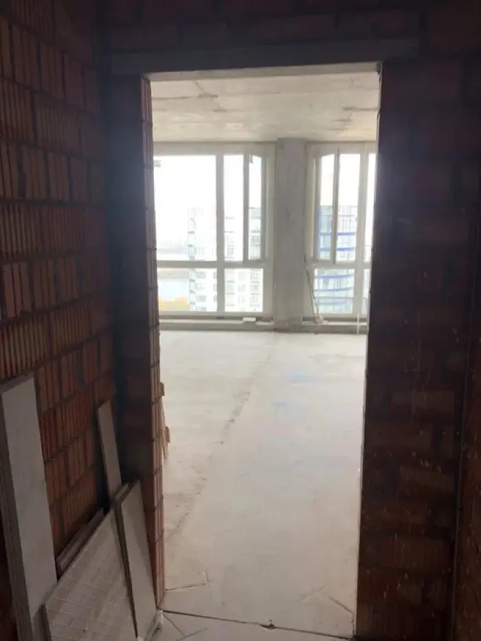 Фото Selling a 1-room apartment, 43 sq.m., Zarichna Street  Kyiv, price: 80000 $, code 8270