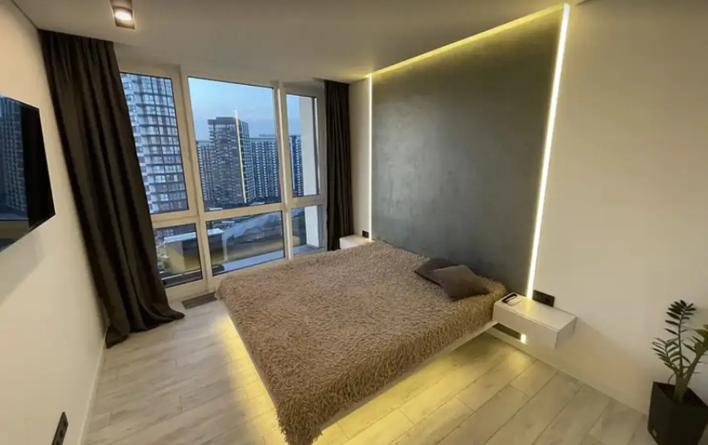 Фото Продаю 3-комнатную квартиру, 74 кв. м, Заречная ул.  Киев, цена: 205000 $, код 8275