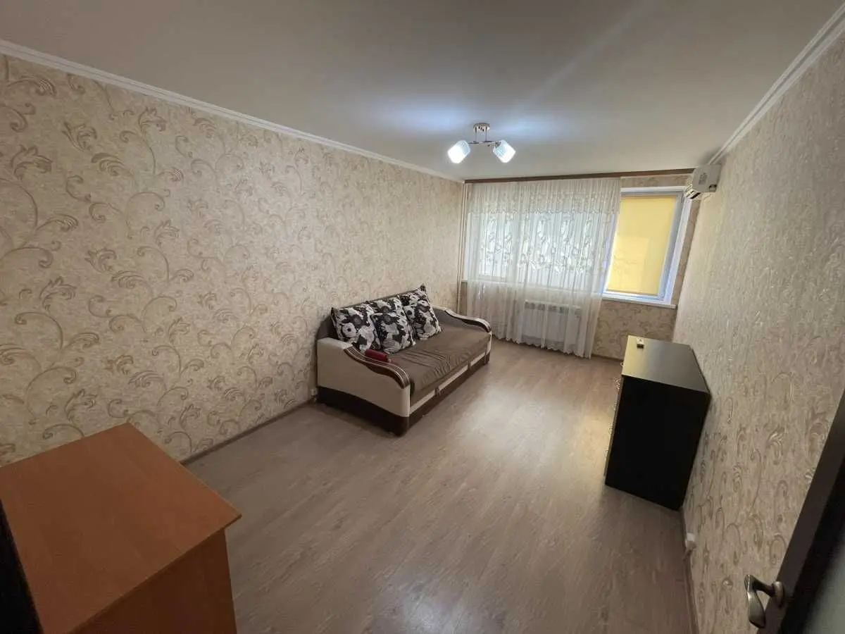 Фото Selling a 1-room apartment, 36 sq.m., Alexander Archipenko Street (Mate Zalky Street) 5а Kyiv, price: 65000 USD, code 8277