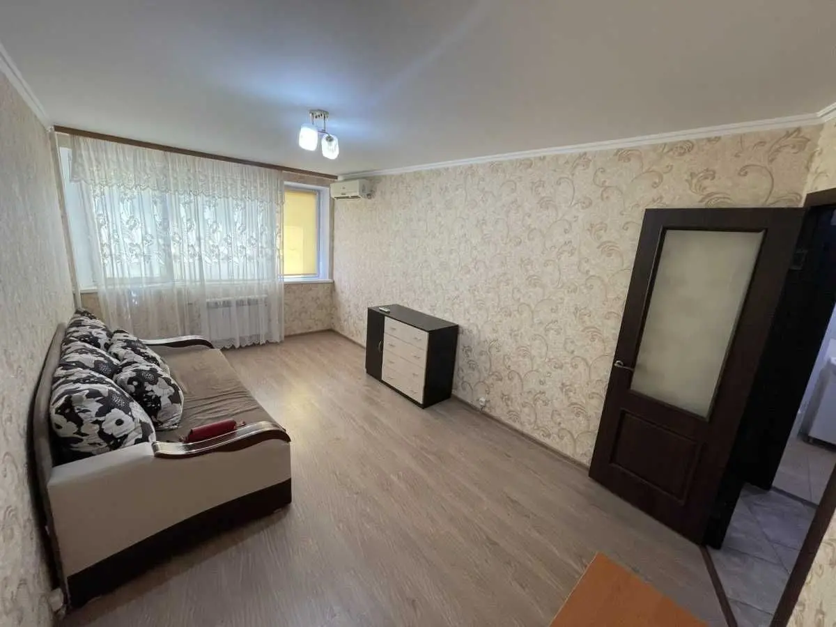Фото Selling a 1-room apartment, 36 sq.m., Alexander Archipenko Street (Mate Zalky Street) 5а Kyiv, price: 65000 USD, code 8277