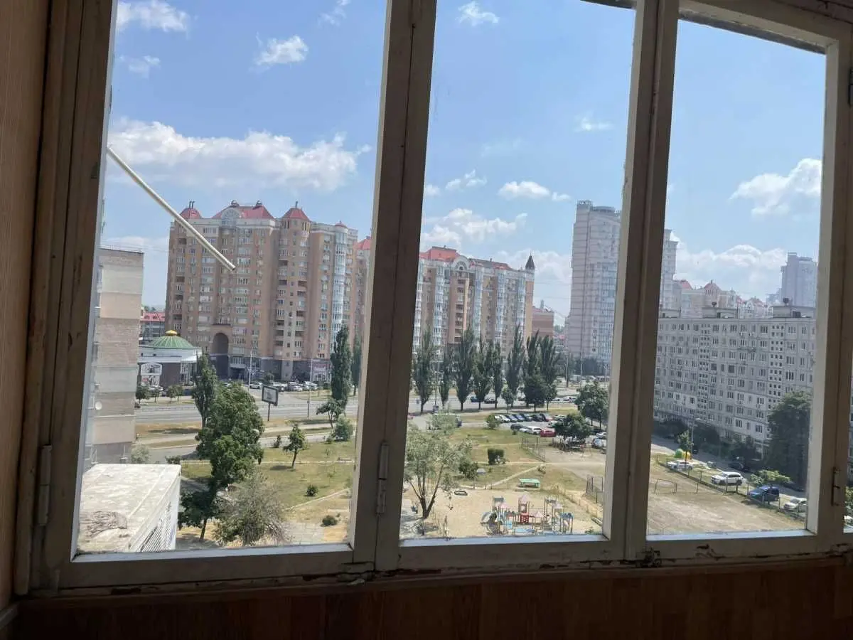 Фото Selling a 1-room apartment, 36 sq.m., Alexander Archipenko Street (Mate Zalky Street) 5а Kyiv, price: 65000 USD, code 8277