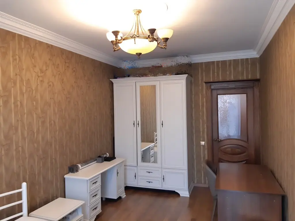 Фото Rent a 2-room apartment, Reheneratorna Street 4 к3-4 Kyiv for long-term rent, price: 32000 UAH, code 8279
