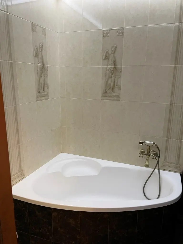 Фото Rent a 2-room apartment, Reheneratorna Street 4 к3-4 Kyiv for long-term rent, price: 32000 UAH, code 8279