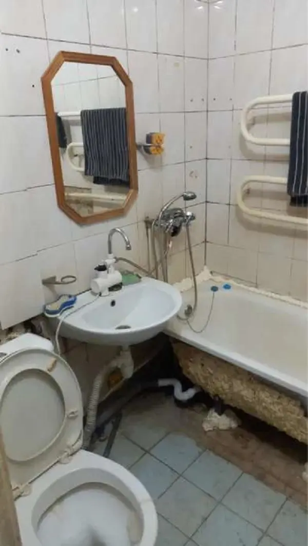 Фото Продаю 2 кімнатну квартиру, 42 кв. м, Вінстона Черчилля вул. (Червоноткацька) 22б Київ, ціна: 38500 $, код 8280