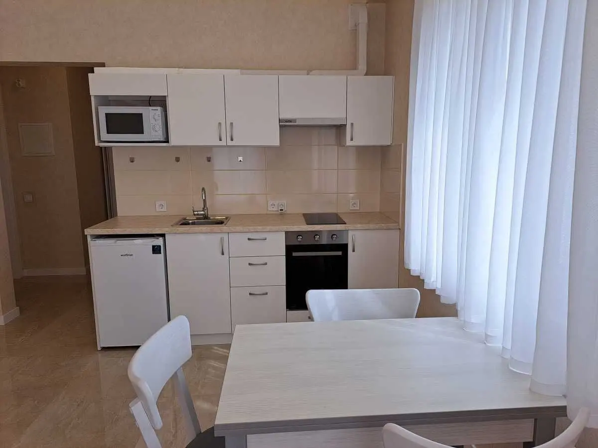 Фото Rent a 1-room apartment, Mykhaila Maksymovycha Street (Onufriia Trutenka Street)  Kyiv for long-term rent, price: 16900 UAH, code 8281