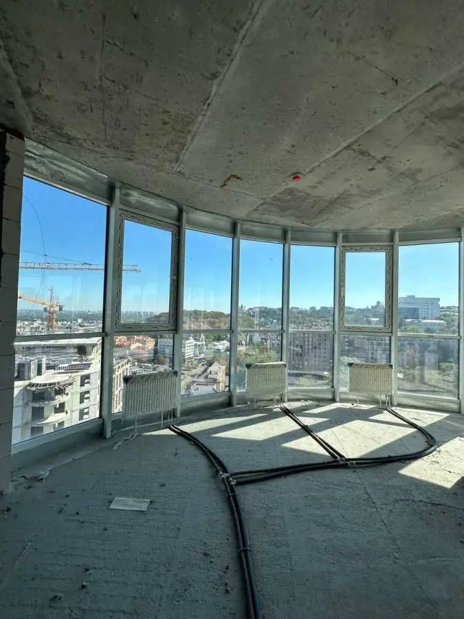 Фото Продаю 2-комнатную квартиру, 123 кв. м, Глубочицкая ул.  Киев, цена: 185000 USD, код 8284