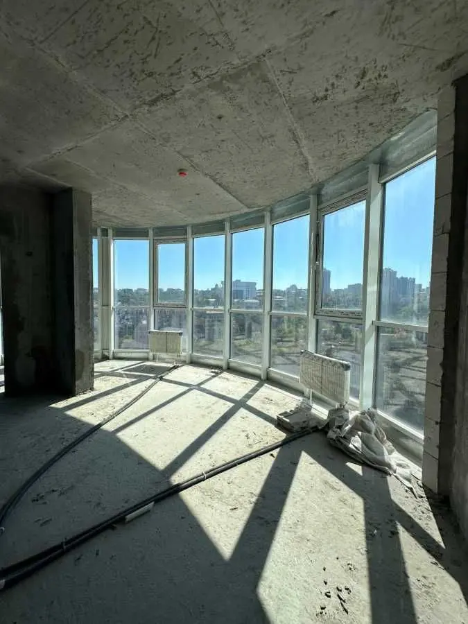 Фото Продаю 2-комнатную квартиру, 123 кв. м, Глубочицкая ул.  Киев, цена: 185000 USD, код 8284