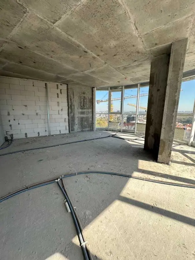 Фото Продаю 2-комнатную квартиру, 123 кв. м, Глубочицкая ул.  Киев, цена: 185000 USD, код 8284