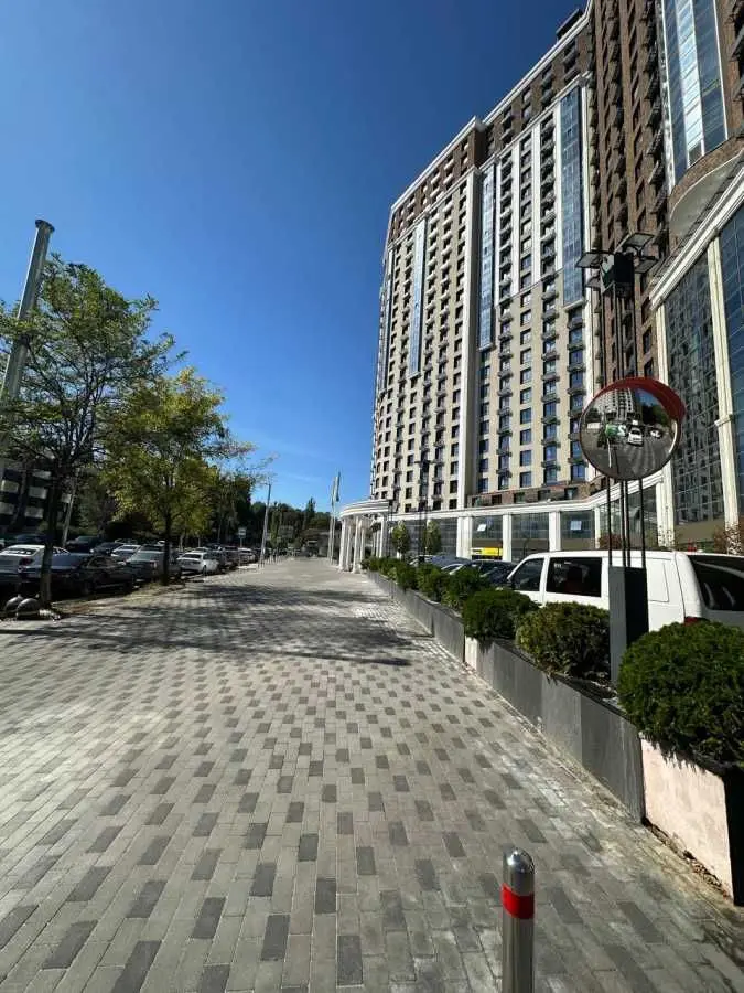 Фото Продаю 2-комнатную квартиру, 123 кв. м, Глубочицкая ул.  Киев, цена: 185000 USD, код 8284