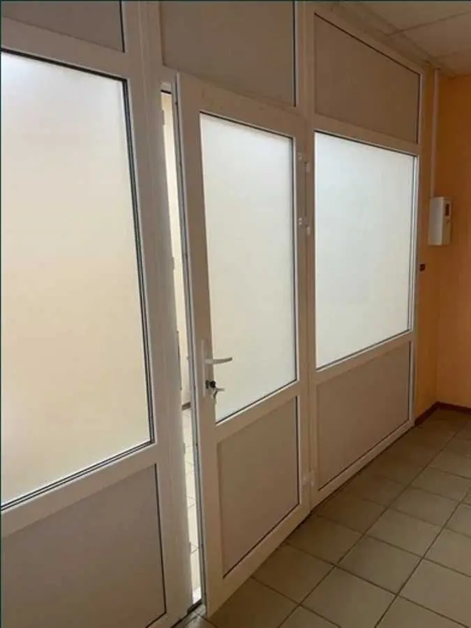Фото Продаю офис, 25 кв. м, Ларисы Руденко ул. 6а Киев, цена: 42000 USD, код 8289
