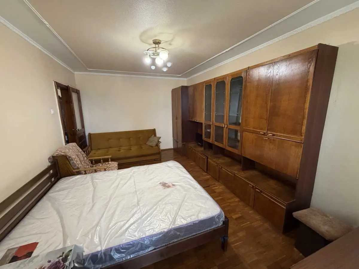 Фото Снять 1-комнатную квартиру, Радужная ул. 33 Киев в долгосрочную аренду, цена: 8500 UAH, код 8294