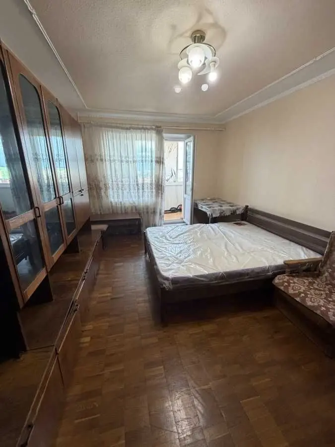 Фото Снять 1-комнатную квартиру, Радужная ул. 33 Киев в долгосрочную аренду, цена: 8500 UAH, код 8294