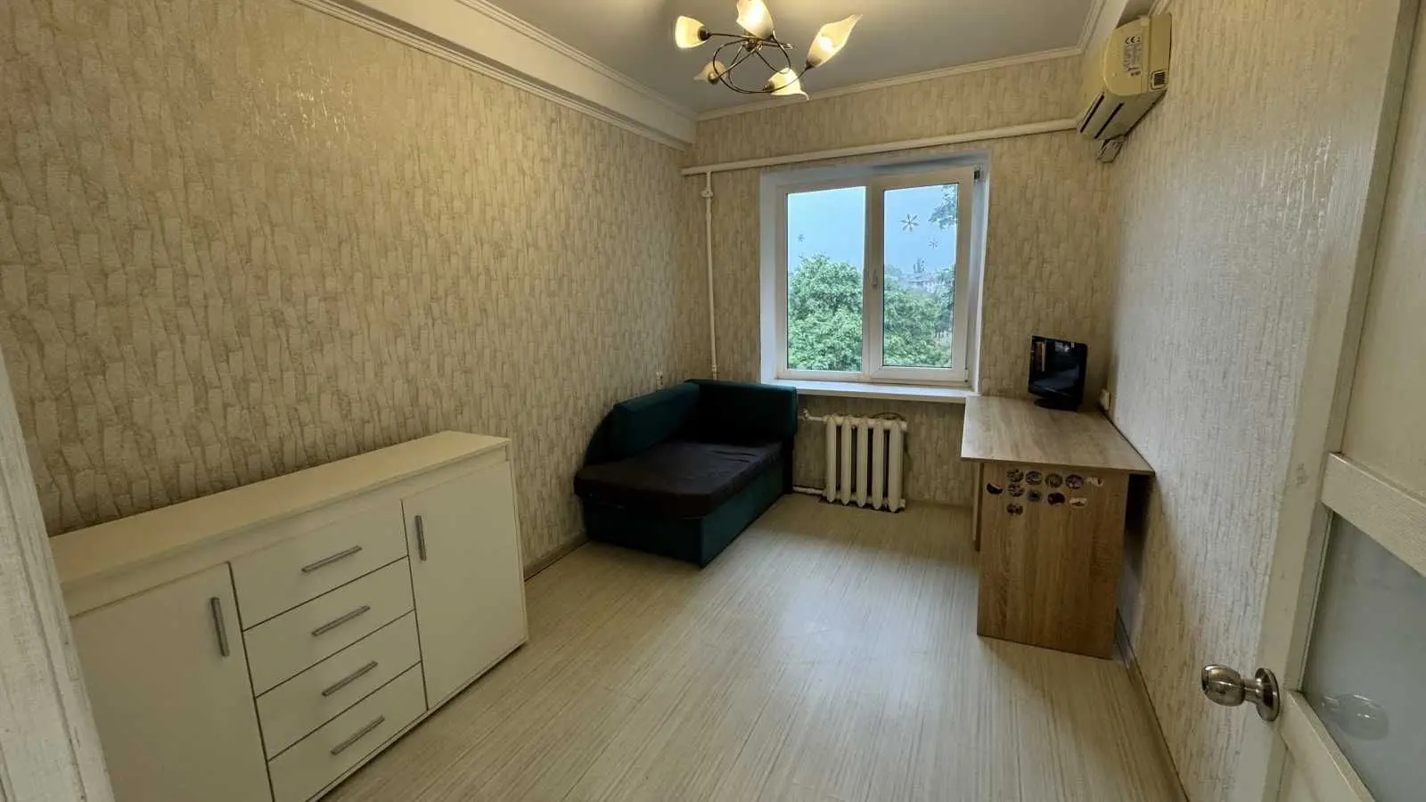 Фото Продаю 3-комнатную квартиру, 48 кв. м, Тампере ул. 8б Киев, цена: 54000 USD, код 8301
