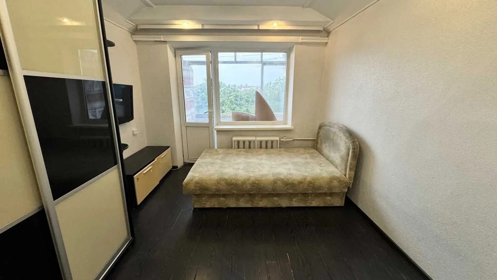 Фото Продаю 3-комнатную квартиру, 48 кв. м, Тампере ул. 8б Киев, цена: 54000 USD, код 8301