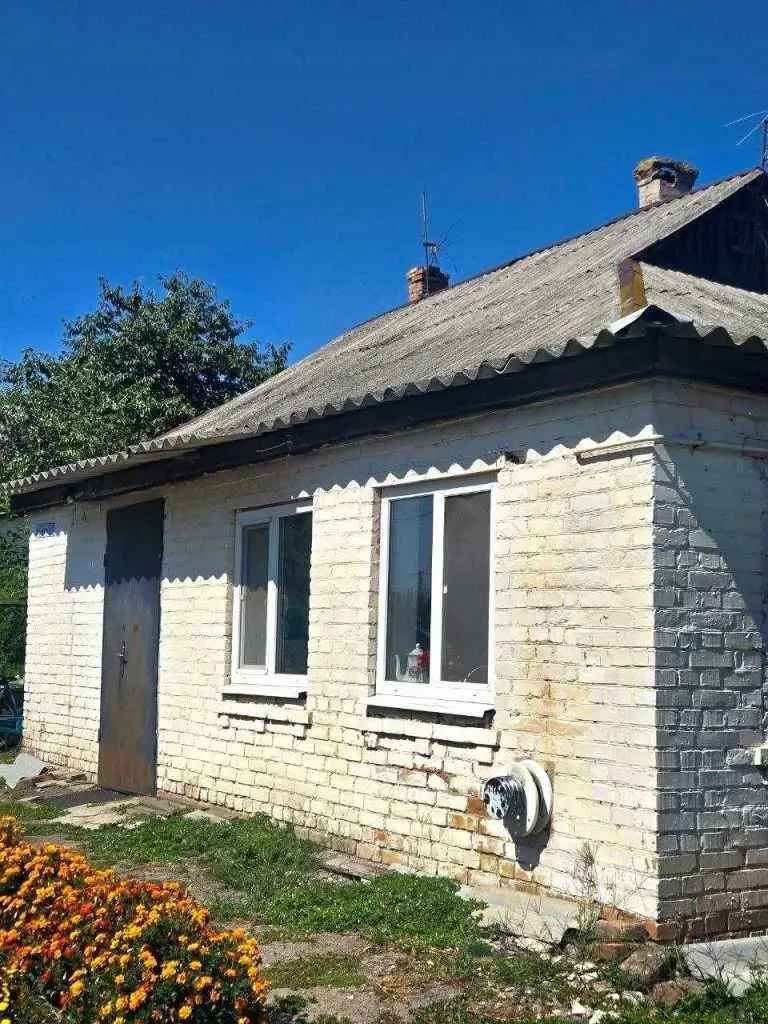 Фото Продаю 1 кімнатну квартиру, 35 кв. м, Гребінки, ціна: 25000 USD, код 8303