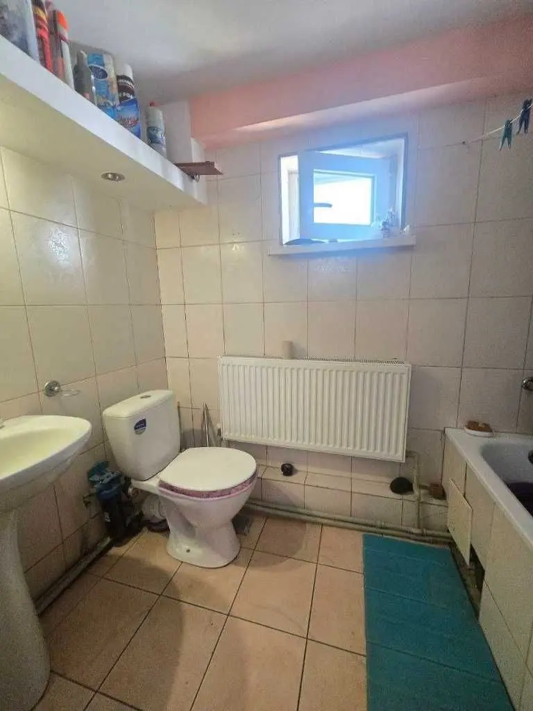 Фото Продаю 1 кімнатну квартиру, 35 кв. м, Гребінки, ціна: 25000 USD, код 8303