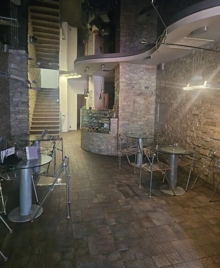 Фото Rent a retail space, Andriia Malyshka Street 4 Kyiv for long-term rent, price: 500 UAH, code 8306
