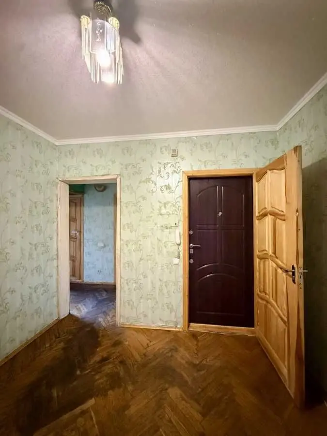 Фото Продаю 3 кімнатну квартиру, 76 кв. м, Академіка Заболотного вул. 106 Київ, ціна: 85000 USD, код 8309