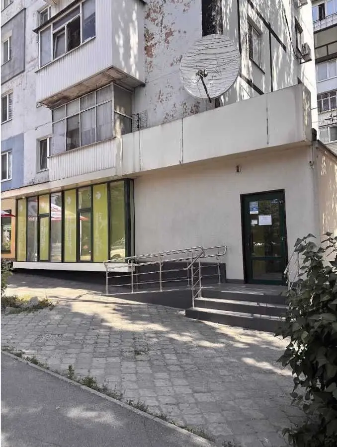 Фото Продаю офіс, 88.9 кв. м, Перемоги вул. 49 Запоріжжя, ціна: 68300 $, код 8310