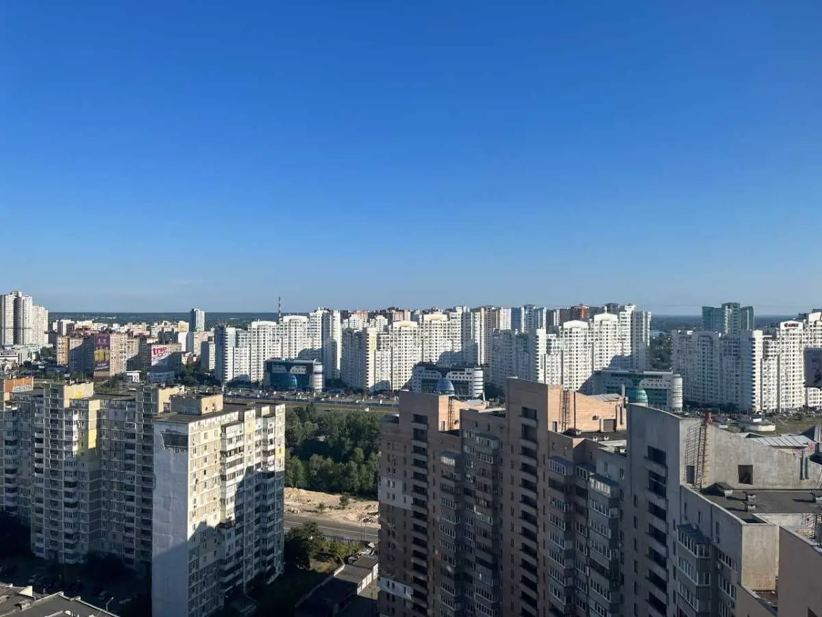 Фото Rent an office, Sribnokilska Street 22 Kyiv for long-term rent, price: 12000 UAH, code 8312