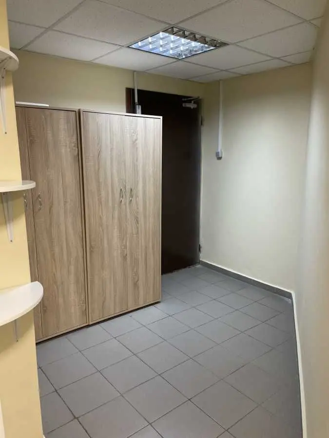 Фото Rent an office, Sribnokilska Street 22 Kyiv for long-term rent, price: 12000 UAH, code 8312