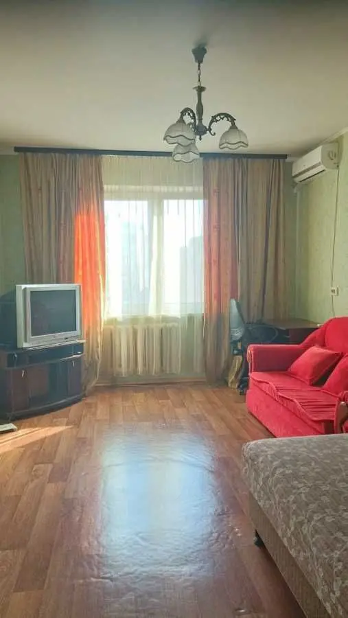 Фото Продаю 1-комнатную квартиру, 43.3 кв. м, Урловская ул.  Киев, цена: 60000 USD, код 8315