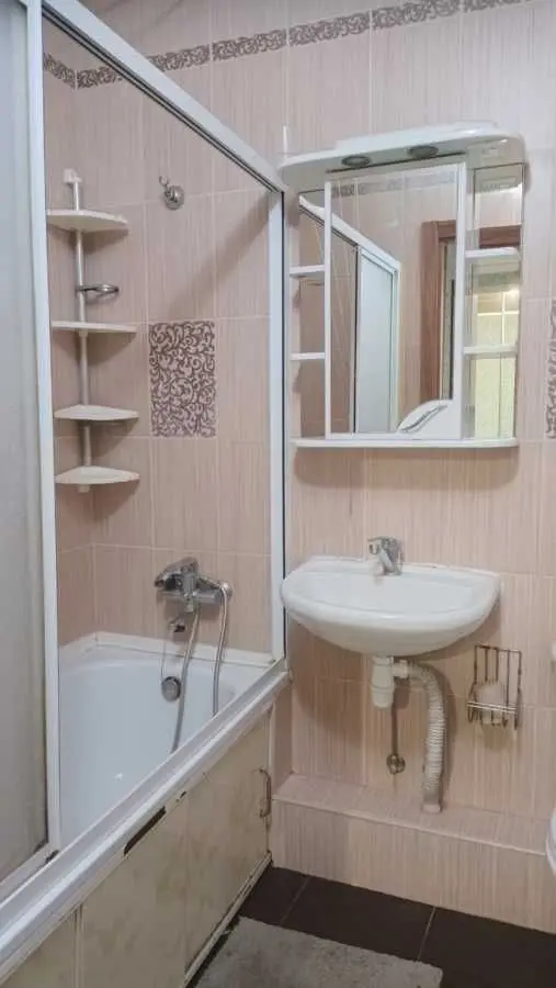 Фото Продаю 1-комнатную квартиру, 43.3 кв. м, Урловская ул.  Киев, цена: 60000 USD, код 8315