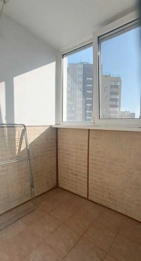 Фото Продаю 1-комнатную квартиру, 43.3 кв. м, Урловская ул.  Киев, цена: 60000 USD, код 8315