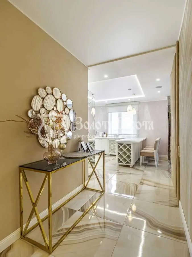 Фото Продаю 2 кімнатну квартиру, 78 кв. м, Здолбунівська вул. 13 Київ, ціна: 80000 USD, код 8317