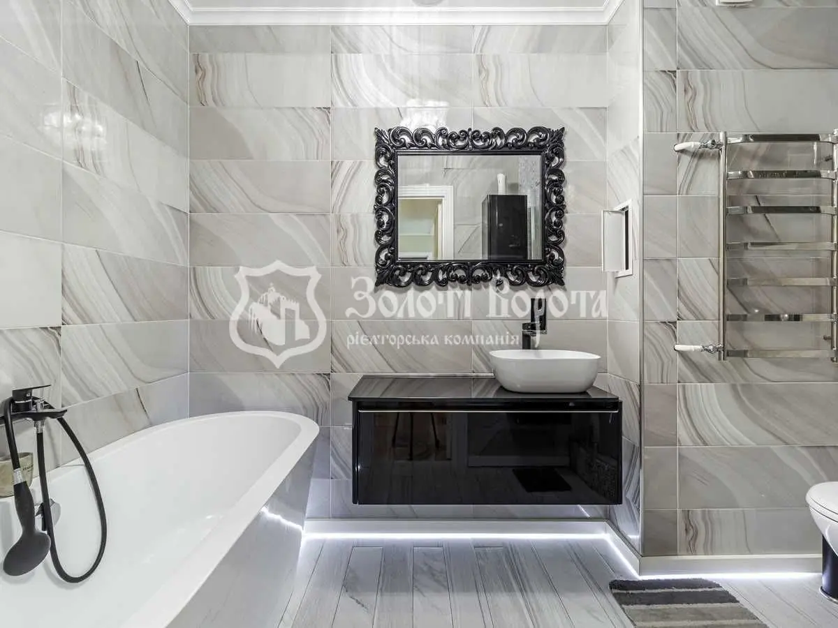 Фото Продаю 2 кімнатну квартиру, 78 кв. м, Здолбунівська вул. 13 Київ, ціна: 80000 USD, код 8317