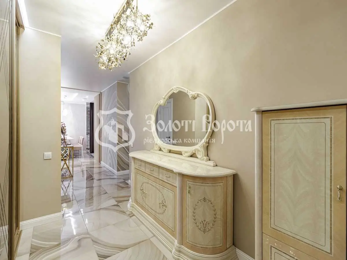 Фото Продаю 2 кімнатну квартиру, 78 кв. м, Здолбунівська вул. 13 Київ, ціна: 80000 USD, код 8317