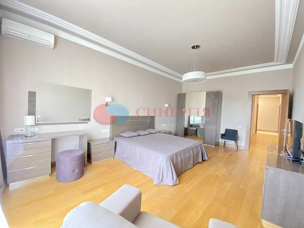 Фото Rent a 3-room apartment, Klovskyi Descent  Kyiv for long-term rent, price: 1300 USD, code 8318