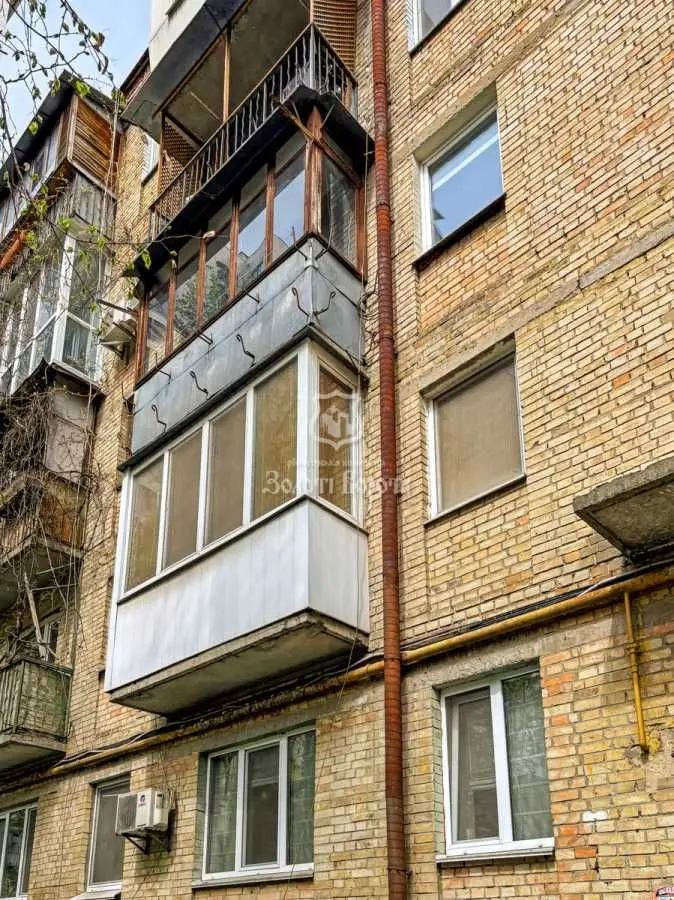 Фото Продаю 2 кімнатну квартиру, 45 кв. м, Іоана Павла II вул. (Патріса Лумумби) 20 Київ, ціна: 74000 USD, код 8319
