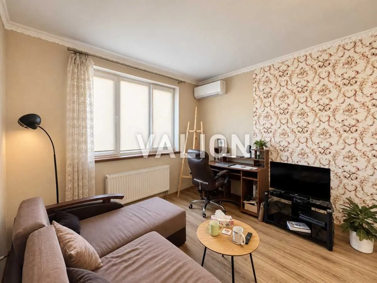 Фото Продаю 1 кімнатну квартиру, 50.1 кв. м, Юрія Іллєнка вул. (Мельникова) 51б Київ, ціна: 89500 USD, код 8320