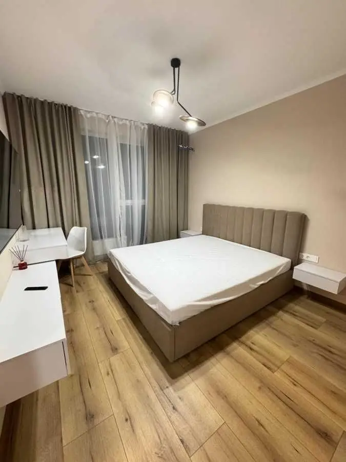 Фото Зняти 1 кімнатну квартиру, Федора Ернста вул.  Київ в довгострокову оренду, ціна: 25000 UAH, код 8323