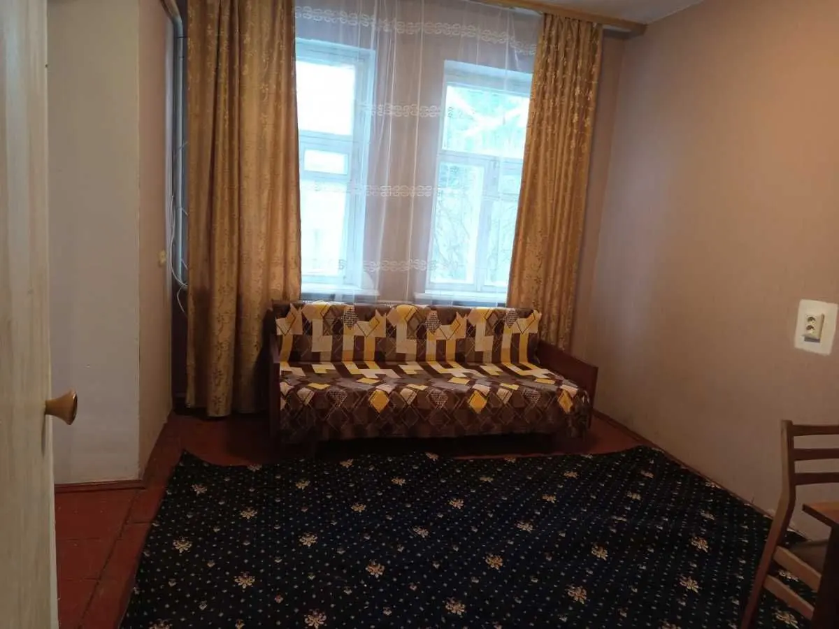 Фото Rent a house, Syhnalna Street 35 Kyiv for long-term rent, price: 11500 UAH, code 8329