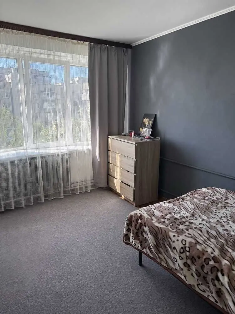 Фото Продаю 1 кімнатну квартиру, 27 кв. м, Наукова вул.  Львів, ціна: 54999 USD, код 8331