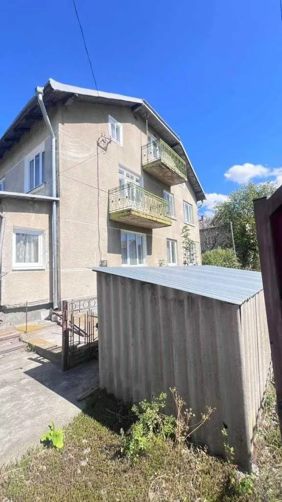 Фото Продаю будинок, 200 кв. м, Дмитра Вітовського вул.  Стрий, ціна: 89999 USD, код 8332