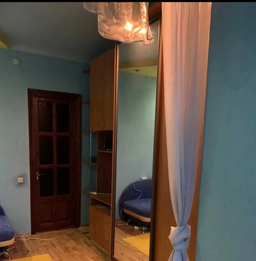 Фото Зняти 3 кімнатну квартиру, Джона Маккейна вул. (Івана Кудрі) 18 Київ в довгострокову оренду, ціна: 7000 UAH, код 8333