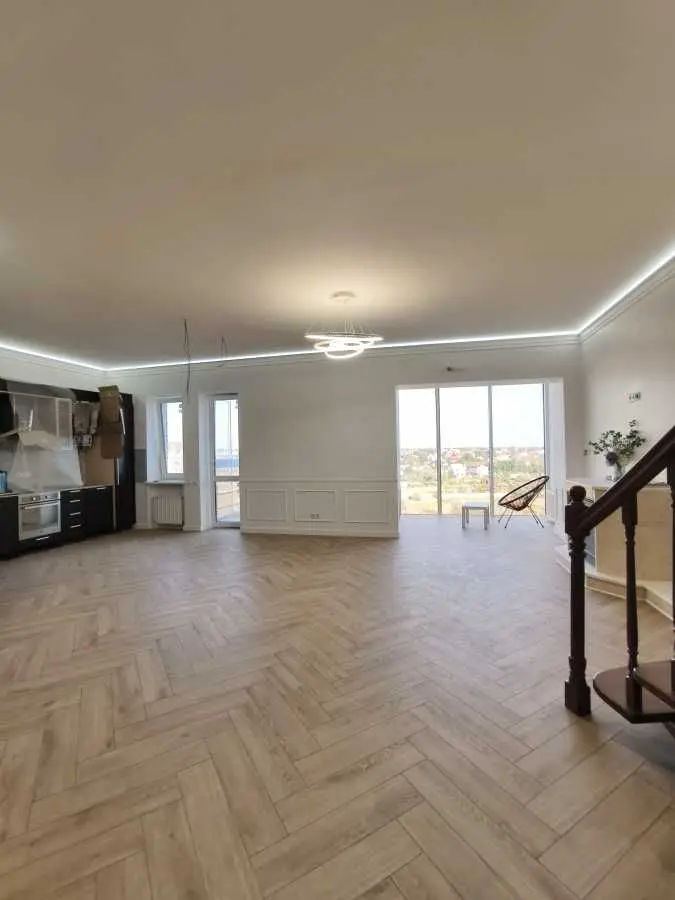 Фото Продаю 2 кімнатну квартиру, 106 кв. м, Вишнева вул.  Одеса, ціна: 125000 USD, код 8335